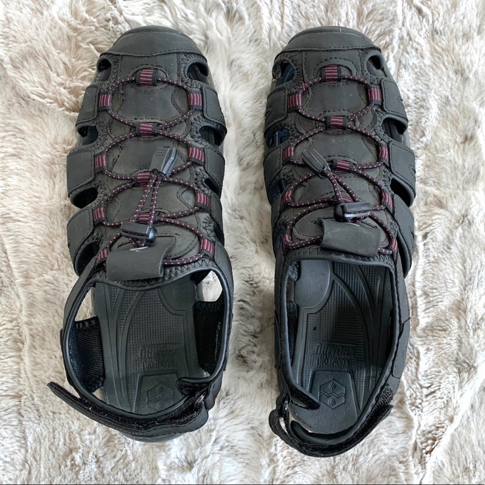 women olukai golf shoes